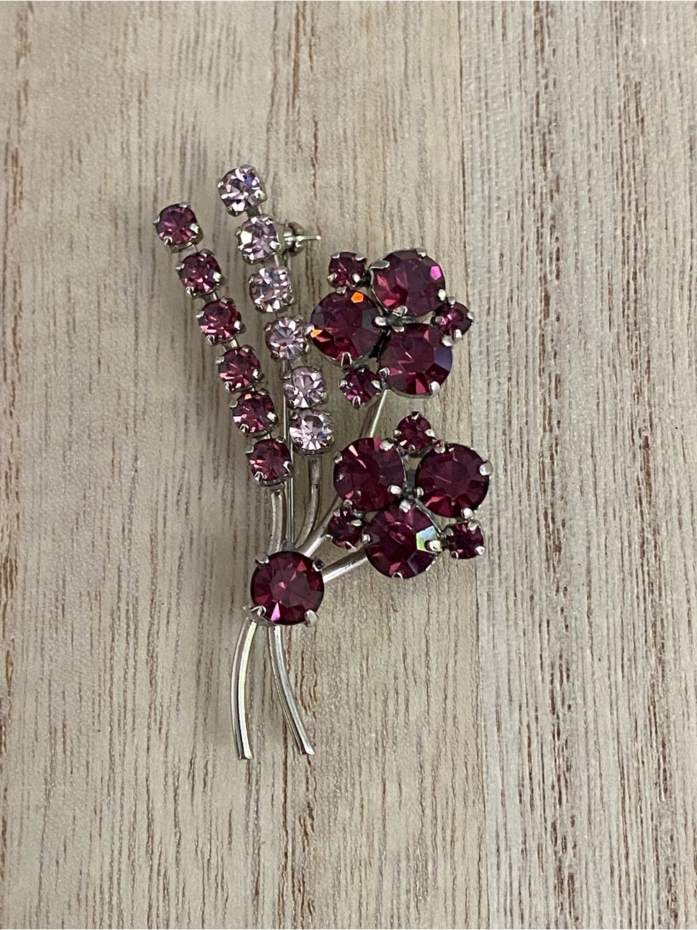 Vintage 1940s/50s Prong Set Floral Spray Bouquet Brooch | Deep Purple & Lavender